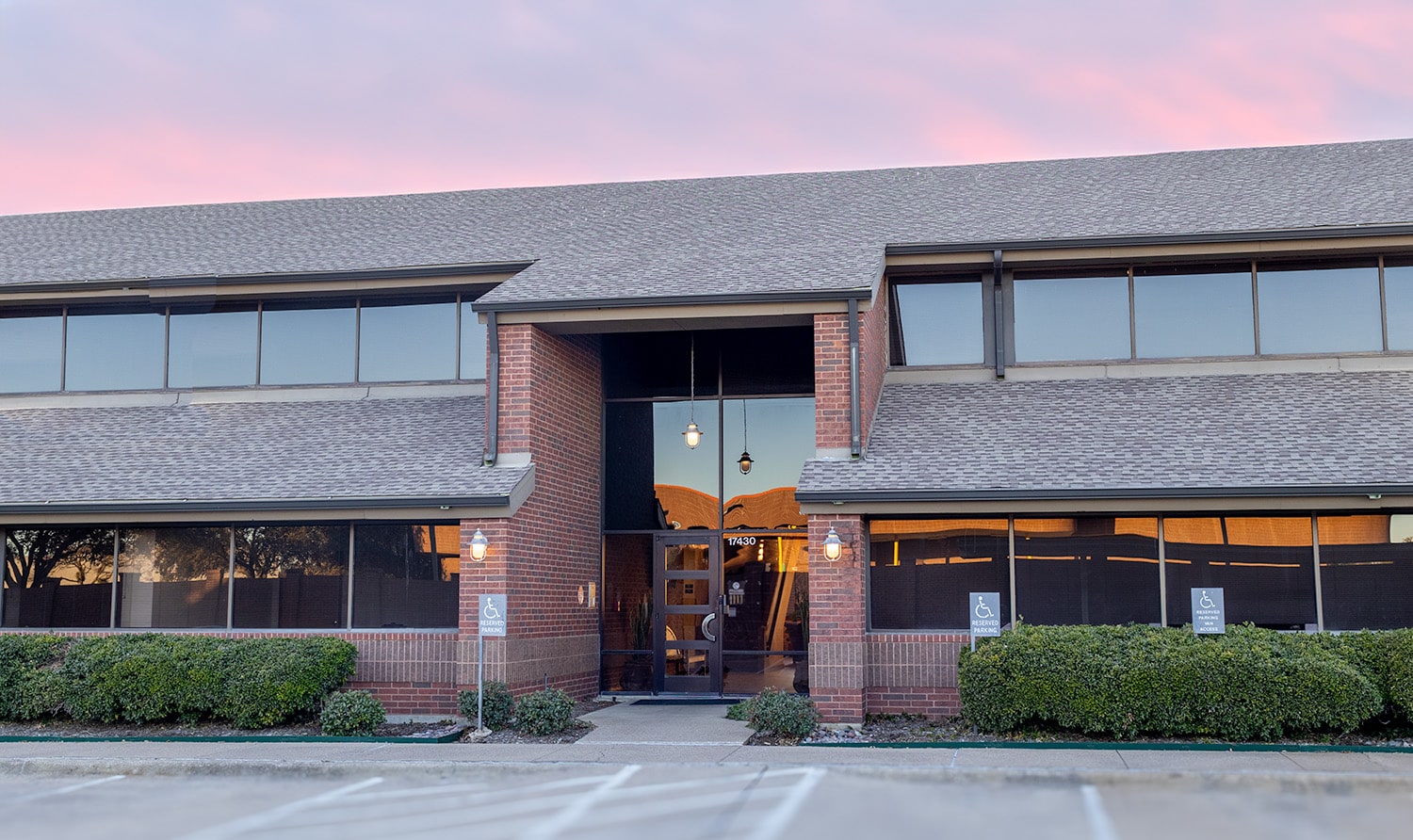 Exterior of Metro Eye Center, 17430 Campbell Rd, Ste 200, Dallas, TX, 75252